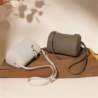 Materiais comuns para bolsas de ombro